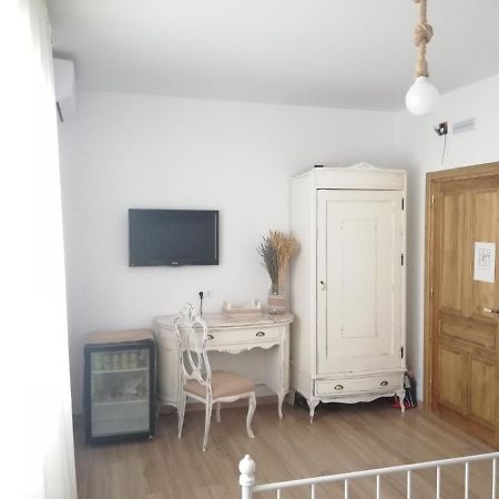 Hostal El Lugar De La Mancha Argamasilla de Alba Εξωτερικό φωτογραφία