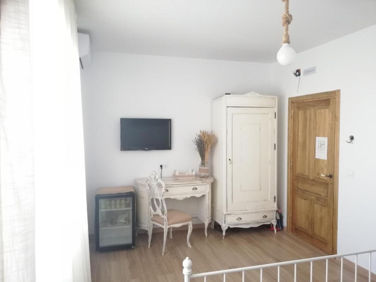 Hostal El Lugar De La Mancha Argamasilla de Alba Εξωτερικό φωτογραφία