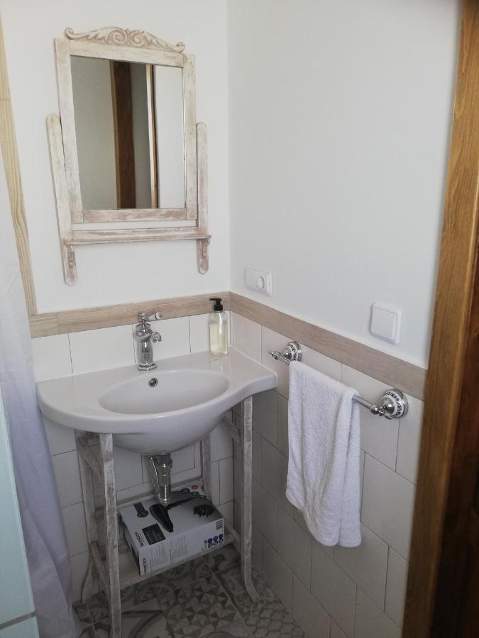 Hostal El Lugar De La Mancha Argamasilla de Alba Εξωτερικό φωτογραφία