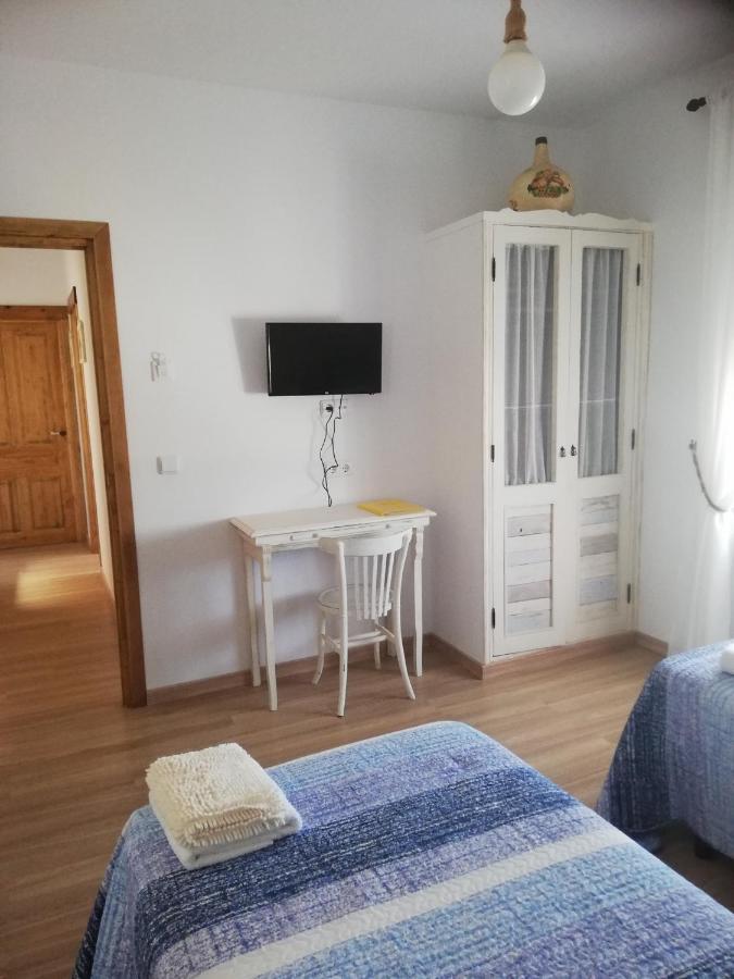 Hostal El Lugar De La Mancha Argamasilla de Alba Εξωτερικό φωτογραφία